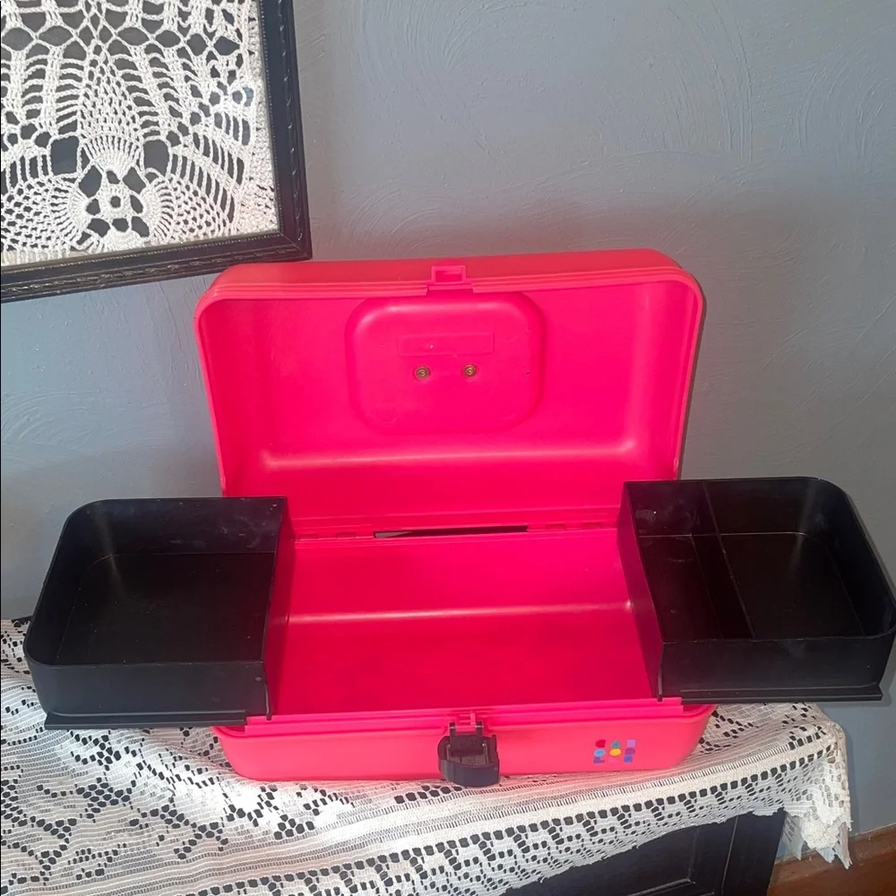 Caboodles Hot Pink Makeup Organizer Case